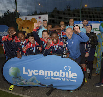 West Ham stars launch Lycamobile Cup 