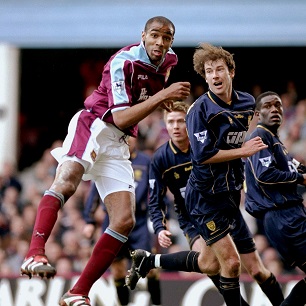 Frederic Kanoute in action against Wimbledon on his Hammers debut