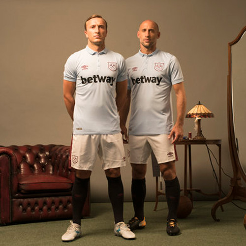 Mark Noble and Pablo Zabaleta pose in the new Third Kit