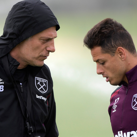 Slaven Bilic y Chicharito