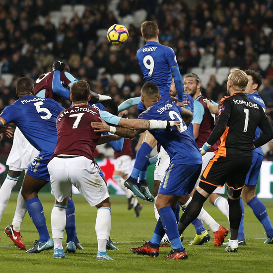 Cheikhou Kouyate heads home against Leicester