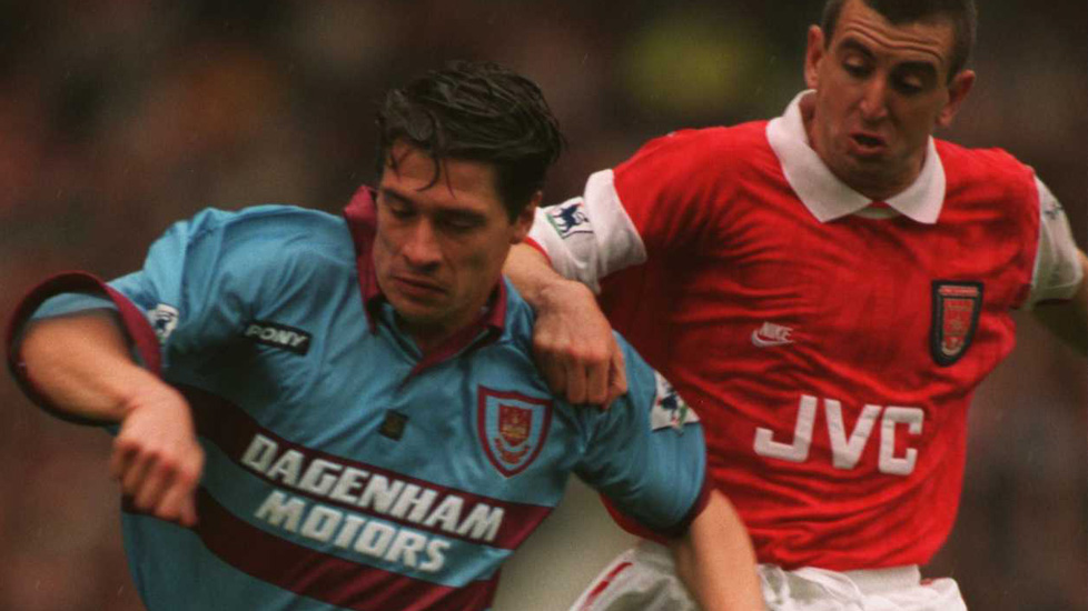 Tony Cottee in action against Arsenal