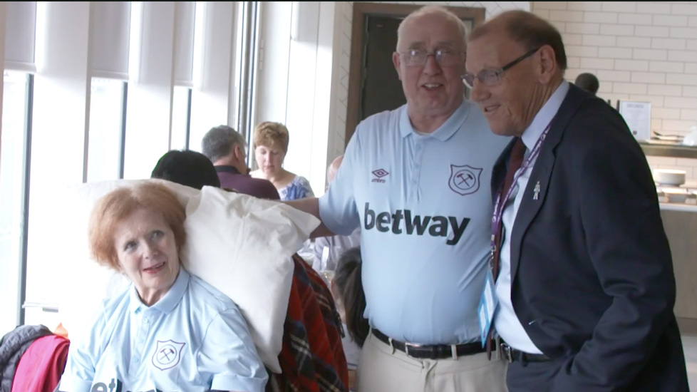 Pam and Alfie Sibbons with Brian Dear