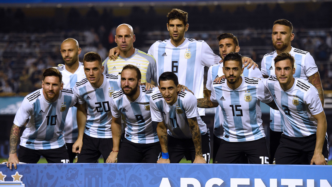 Manuel Lanzini in action for Argentina against Haiti