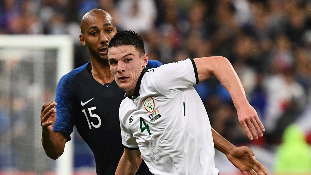 Declan Rice holds of France's Steven N'Zonzi