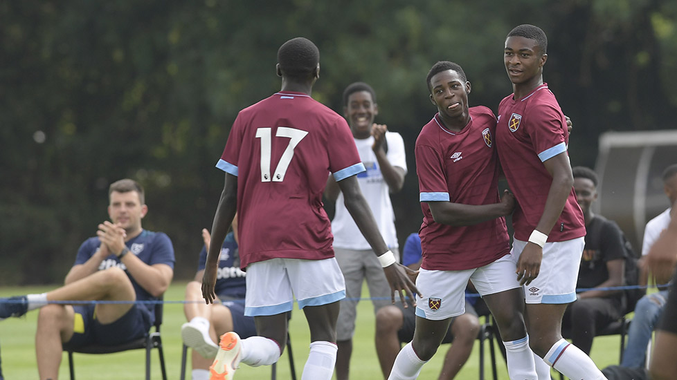 Highlights: West Ham United U23 2-1 Salford City