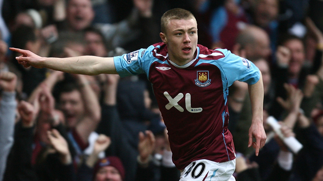 Freddie Sears celebrates scoring on his West Ham United debut