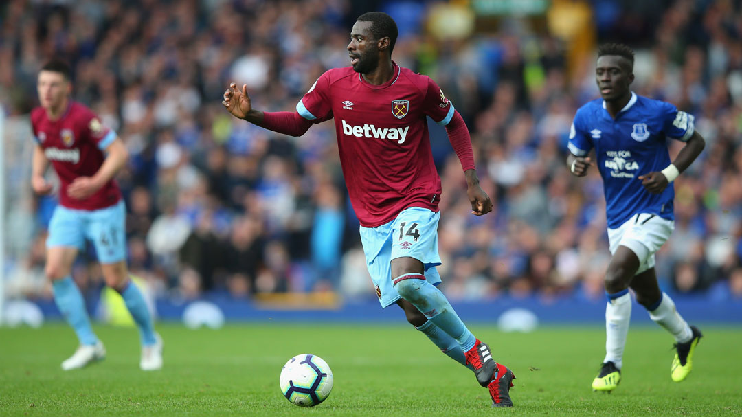 Pedro Obiang in action at Everton