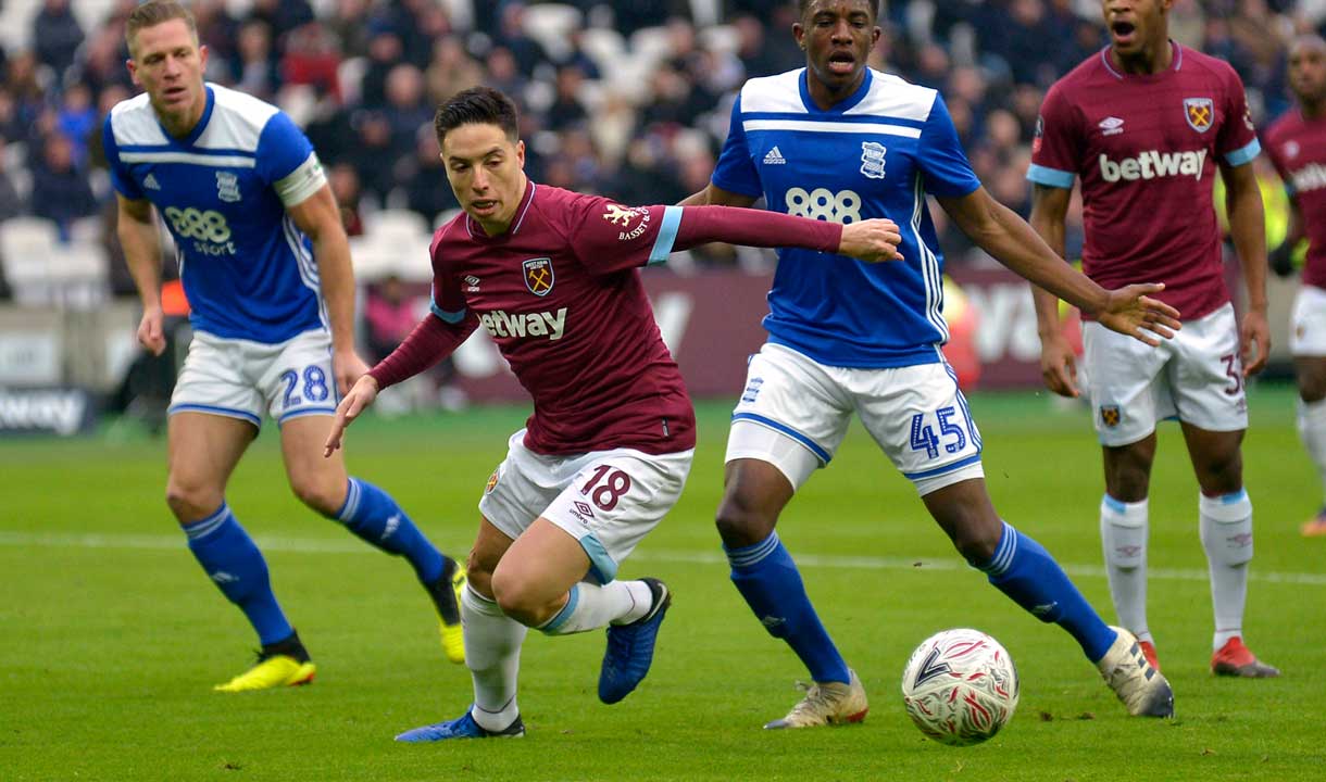 Samir Nasri takes on Wes Harding