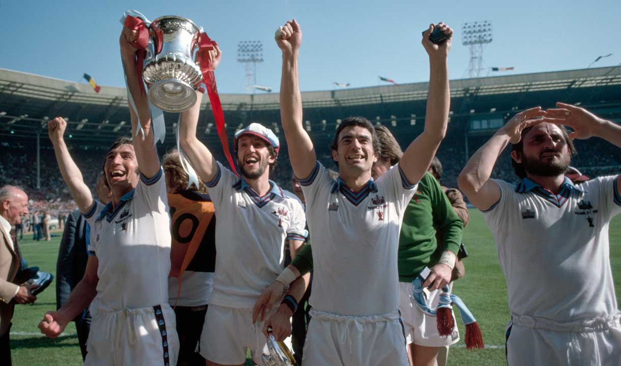 Billy Bonds with the FA Cup