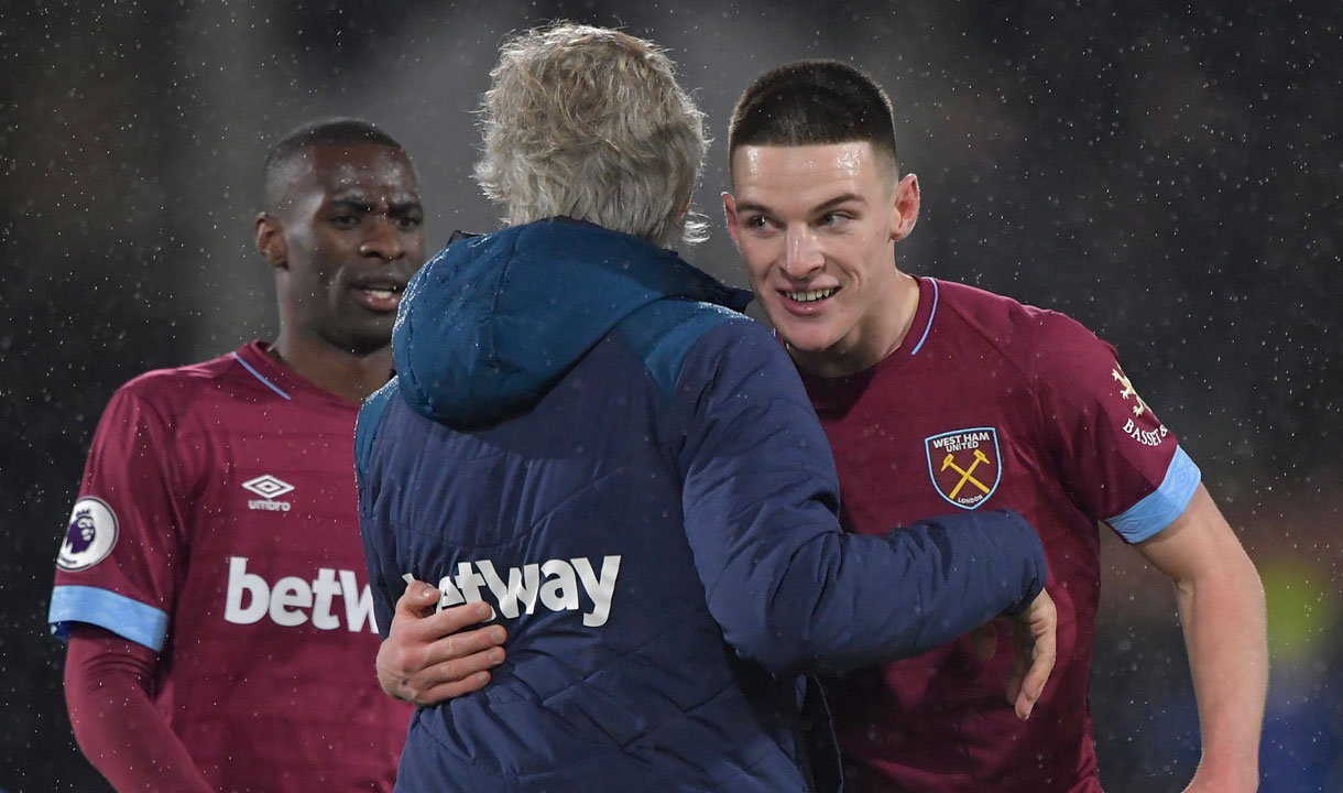 Manuel Pellegrini embraces Declan Rice