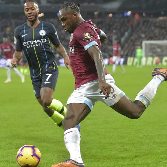 Manuel Antonio in action against Manchester City