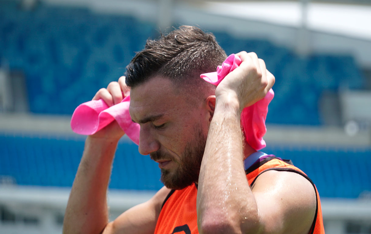 Robert Snodgrass in training in Nanjing