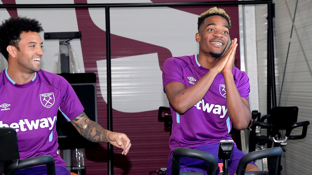 Grady Diangana in training with Felipe Anderson