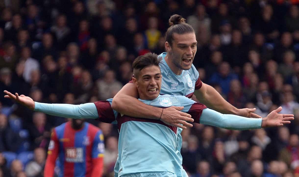 Manuel Lanzini celebrates scoring against Palace