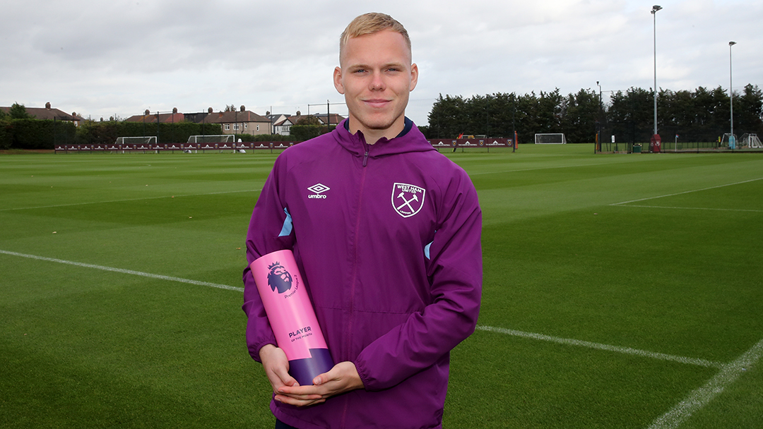 Anthony Scully wins PL2 Player of the Month