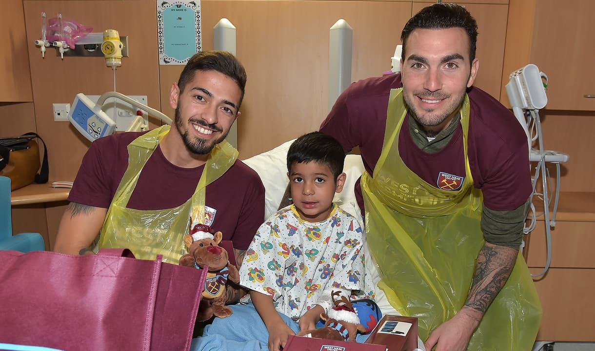 Manuel Lanzini and Roberto at Newham Hospital