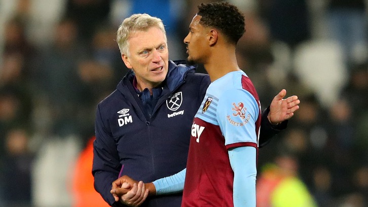 David Moyes and Sebastien Haller celebrate the win over Bournemouth