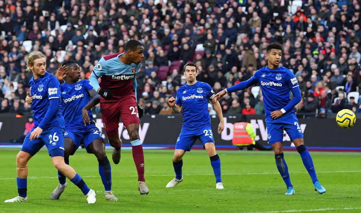 Issa Diop scores against Everton