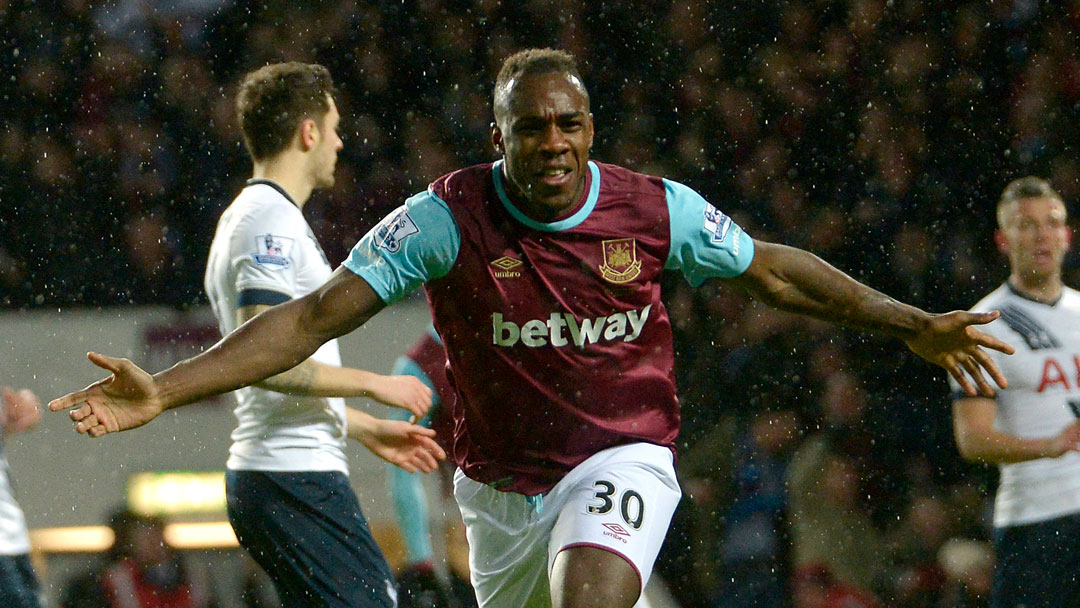 Michail Antonio celebrates scoring against Tottenham in 2016