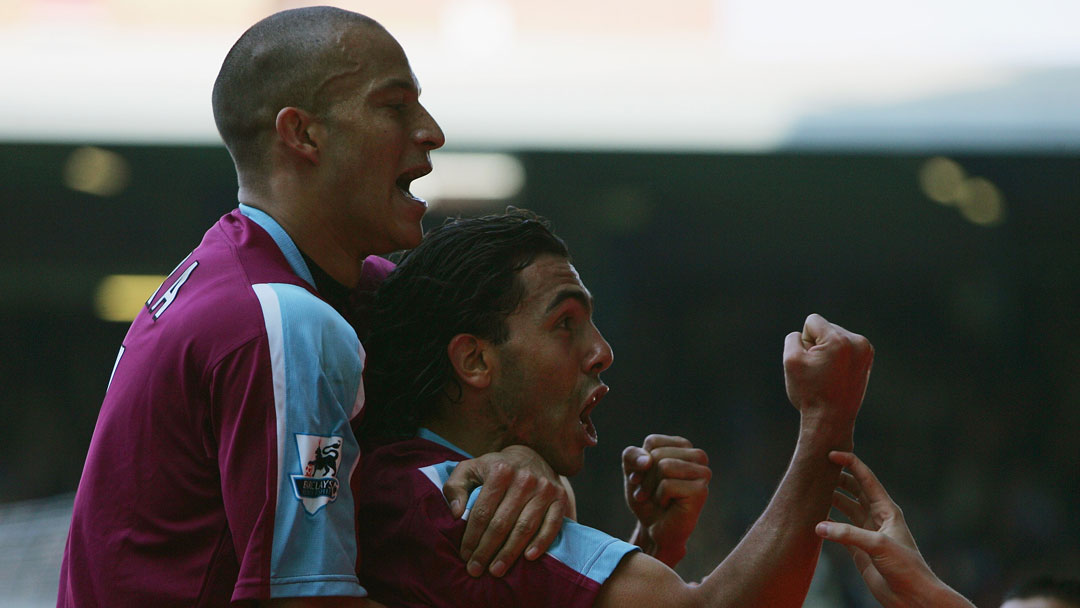 Zamora and Tevez celebrate Boro victory