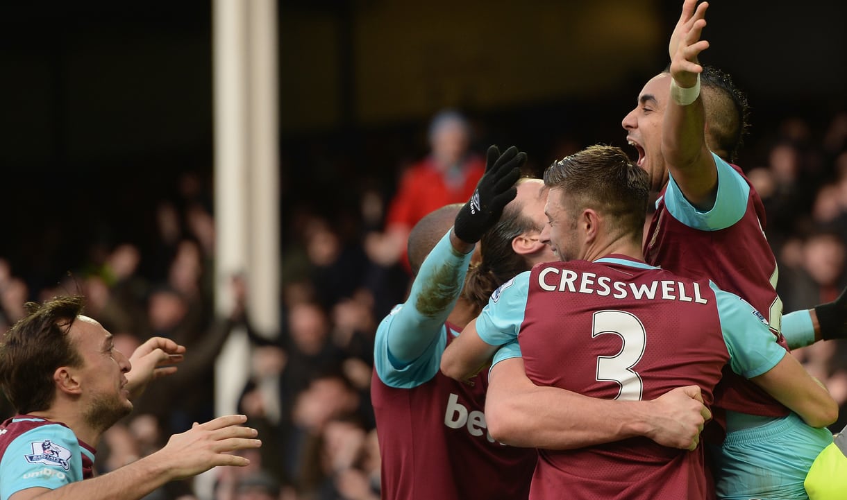 The Hammers celebrate at Everton