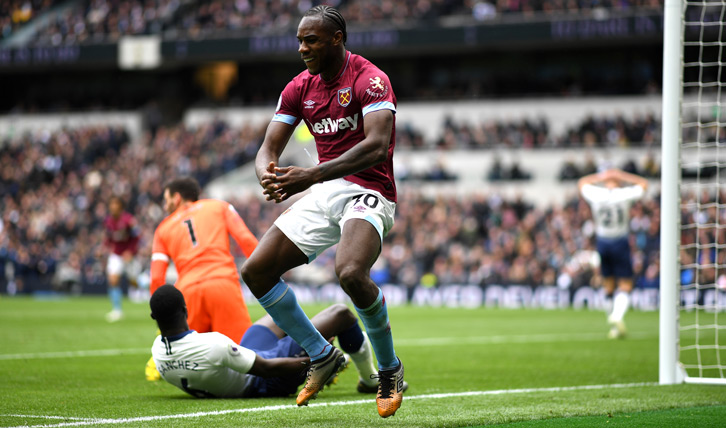 Michail Antonio scores against Spurs in 2019