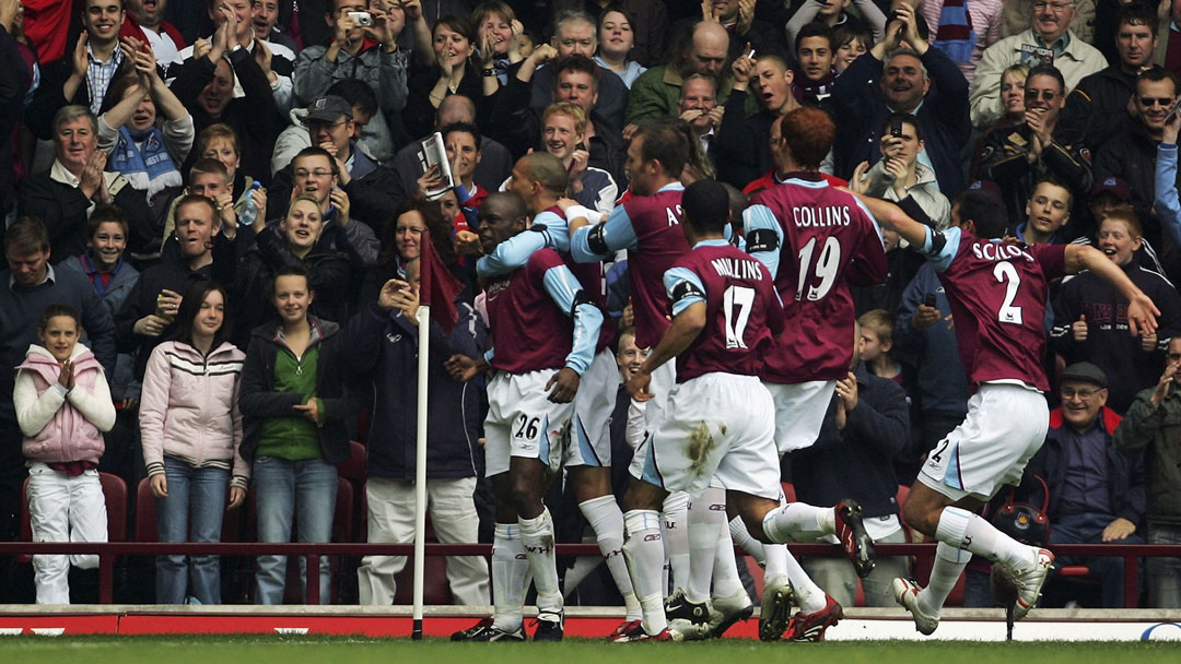 Shaun Newton celebrates