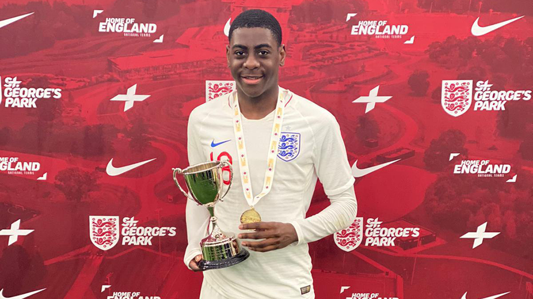 Divin Mubama with England U16s