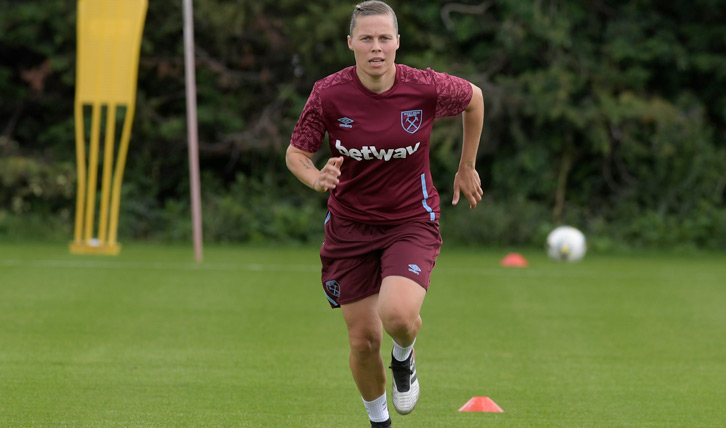 Gilly Flaherty in West Ham United women's pre-season training