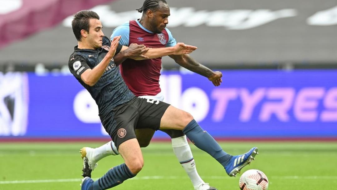 Michail Antonio in action against Manchester City