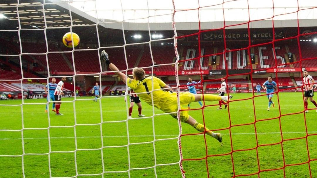 Sebastien Haller scores at Sheffield United