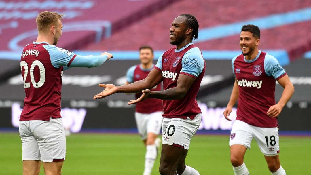 Michail Antonio celebrates scoring a goal