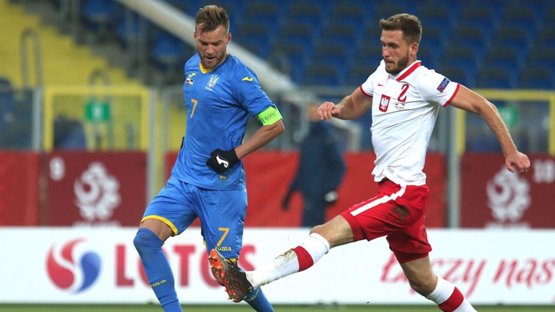 Yarmolenko in action for Ukraine