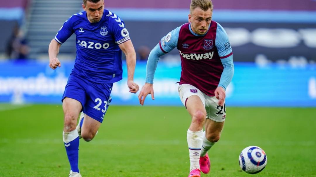 Jarrod Bowen in action against Everton