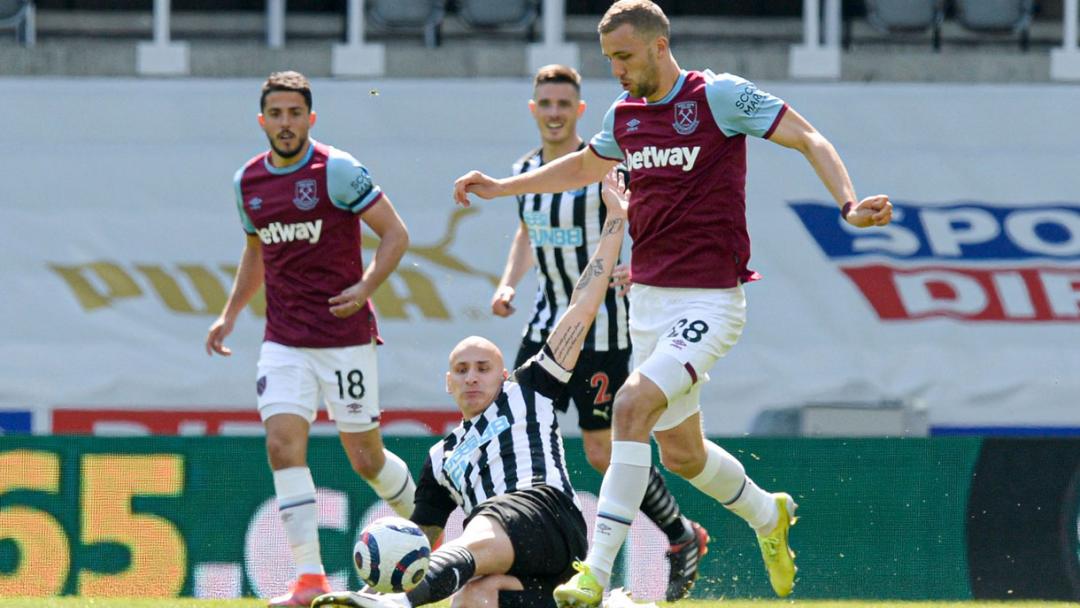 Tomas Soucek in action at Newcastle United