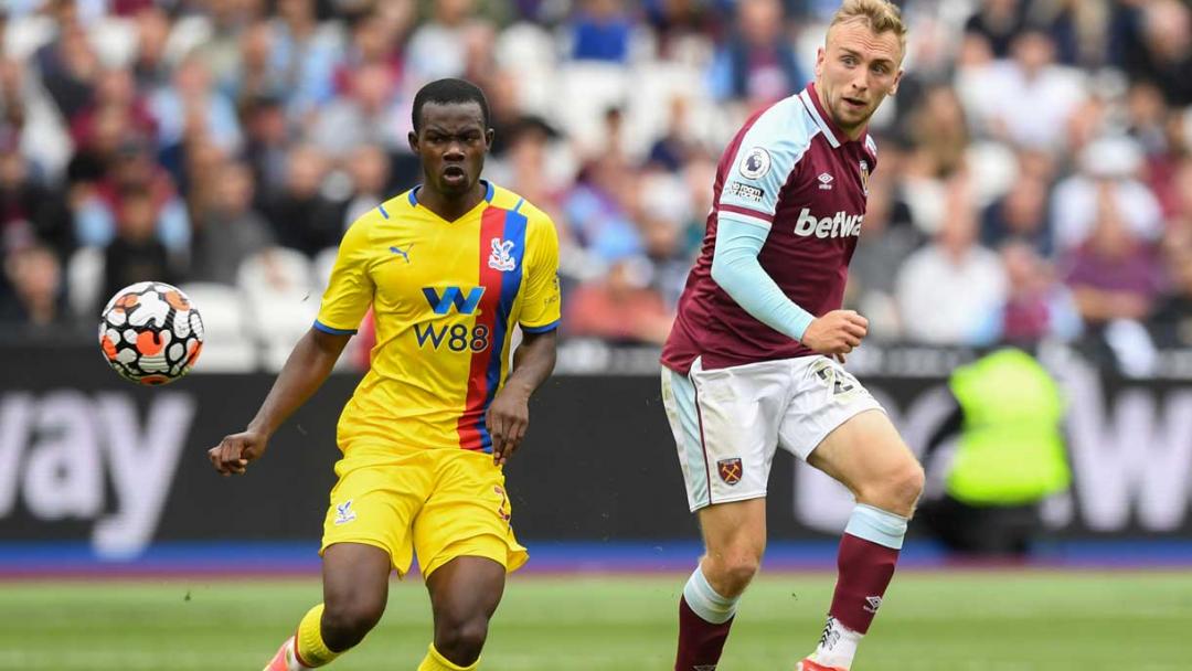 Jarrod Bowen in action against Crystal Palace