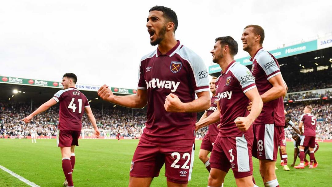 The Hammers celebrate at Leeds