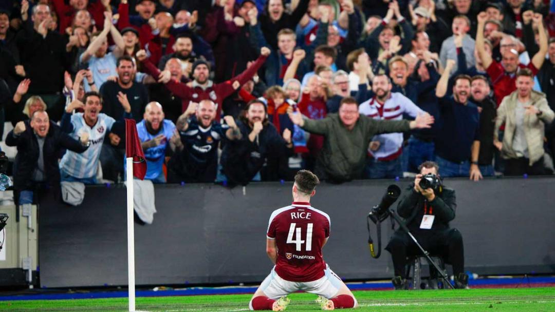 Declan Rice celebrates against Rapid