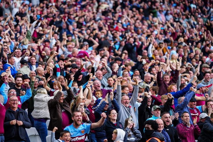 Fans celebrate