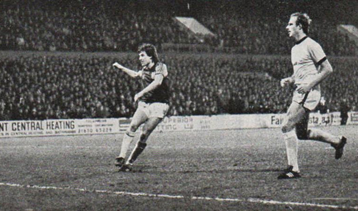 Jimmy Neighbour scores West Ham's winner