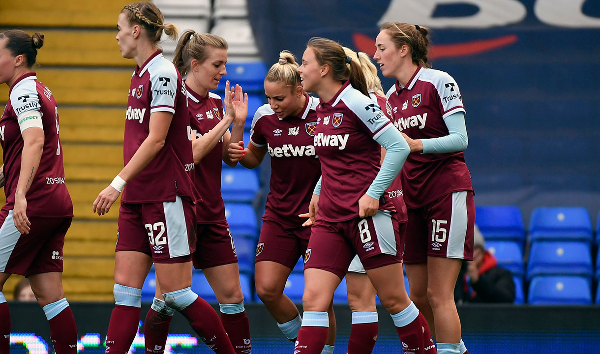 Adriana Leon celebrates against Birmingham City