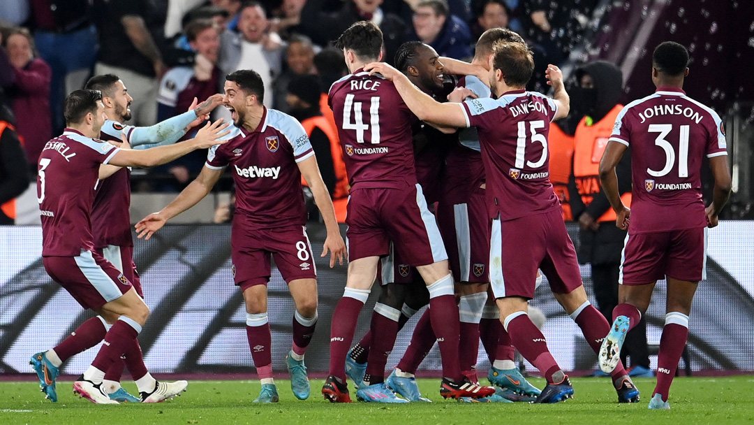 West Ham players celebrate beating Sevilla