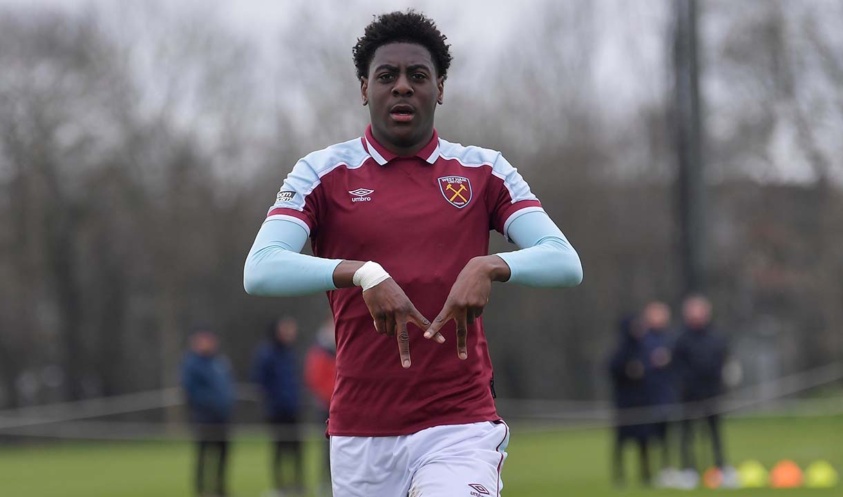 Divin Mubama of West Ham United U18s