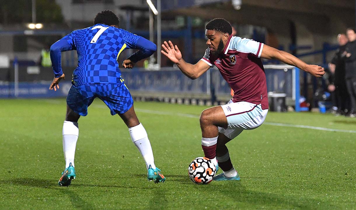 Jayden Fevrier in action against Chelseas U23s