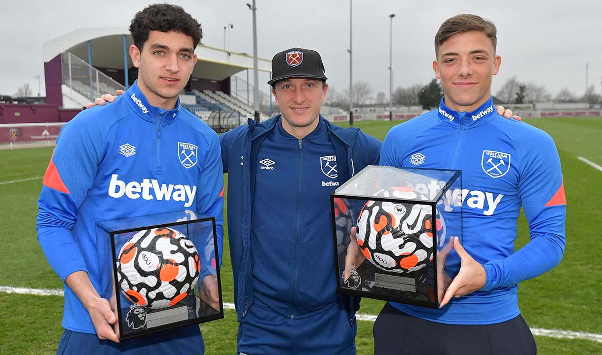 Mark Noble with Harrison Ashby and Sonny Perkins