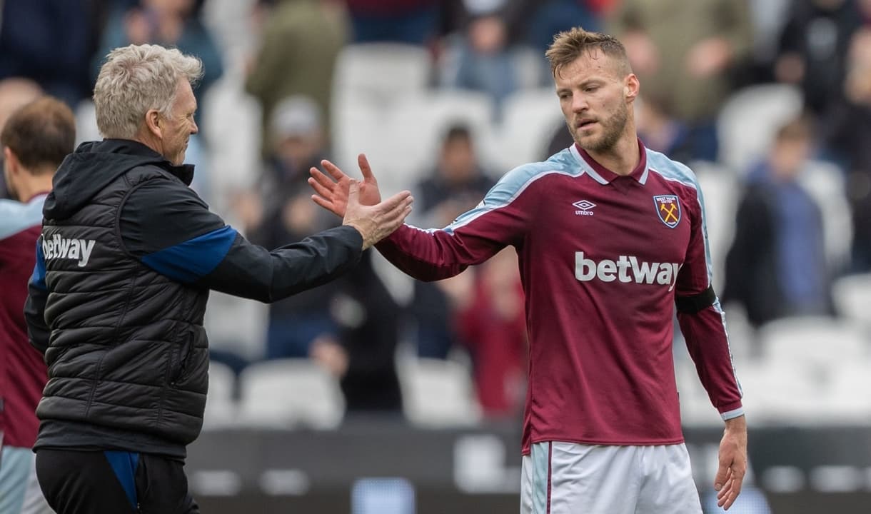 Daivd Moyes and Andriy Yarmolenko