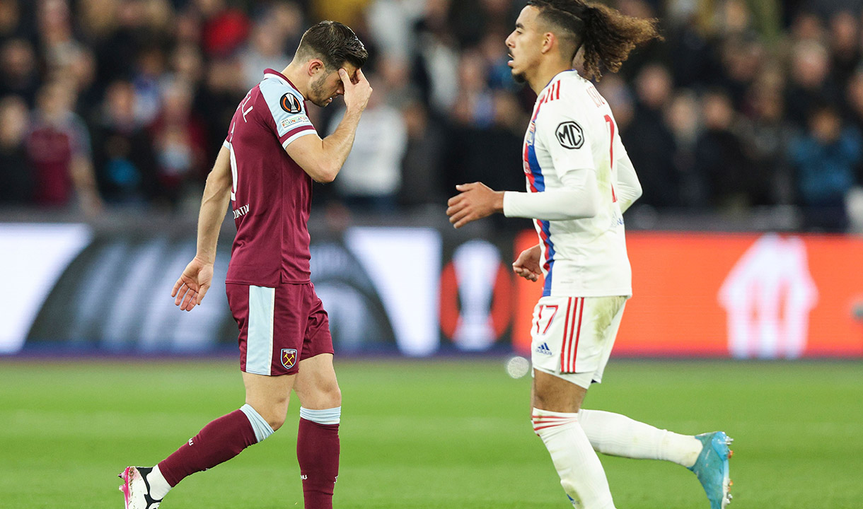 West Ham 1-1 Lyon: Ten-man Hammers hold French side to first-leg home draw  in Europa League quarter-final, Football News