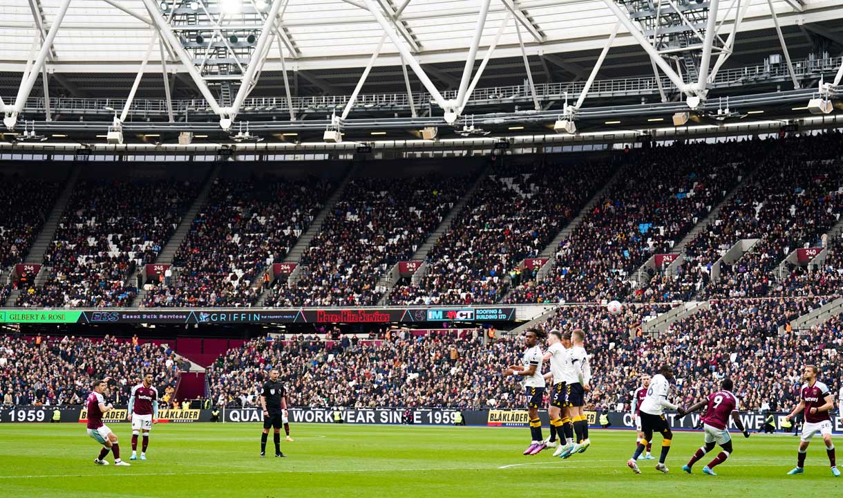 Aaron Cresswell scored against Everton