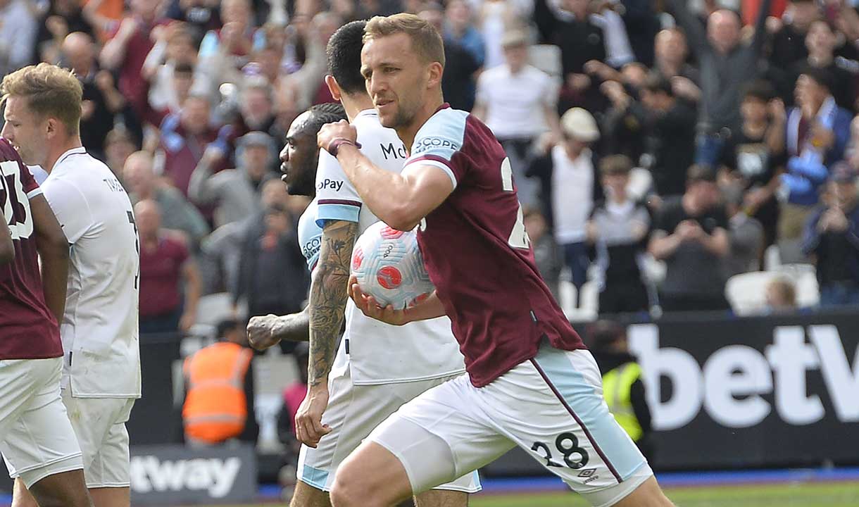 Tomáš Souček celebrates scoring against Burnley